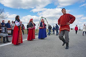 Народные гуляния на праздник Пасхи