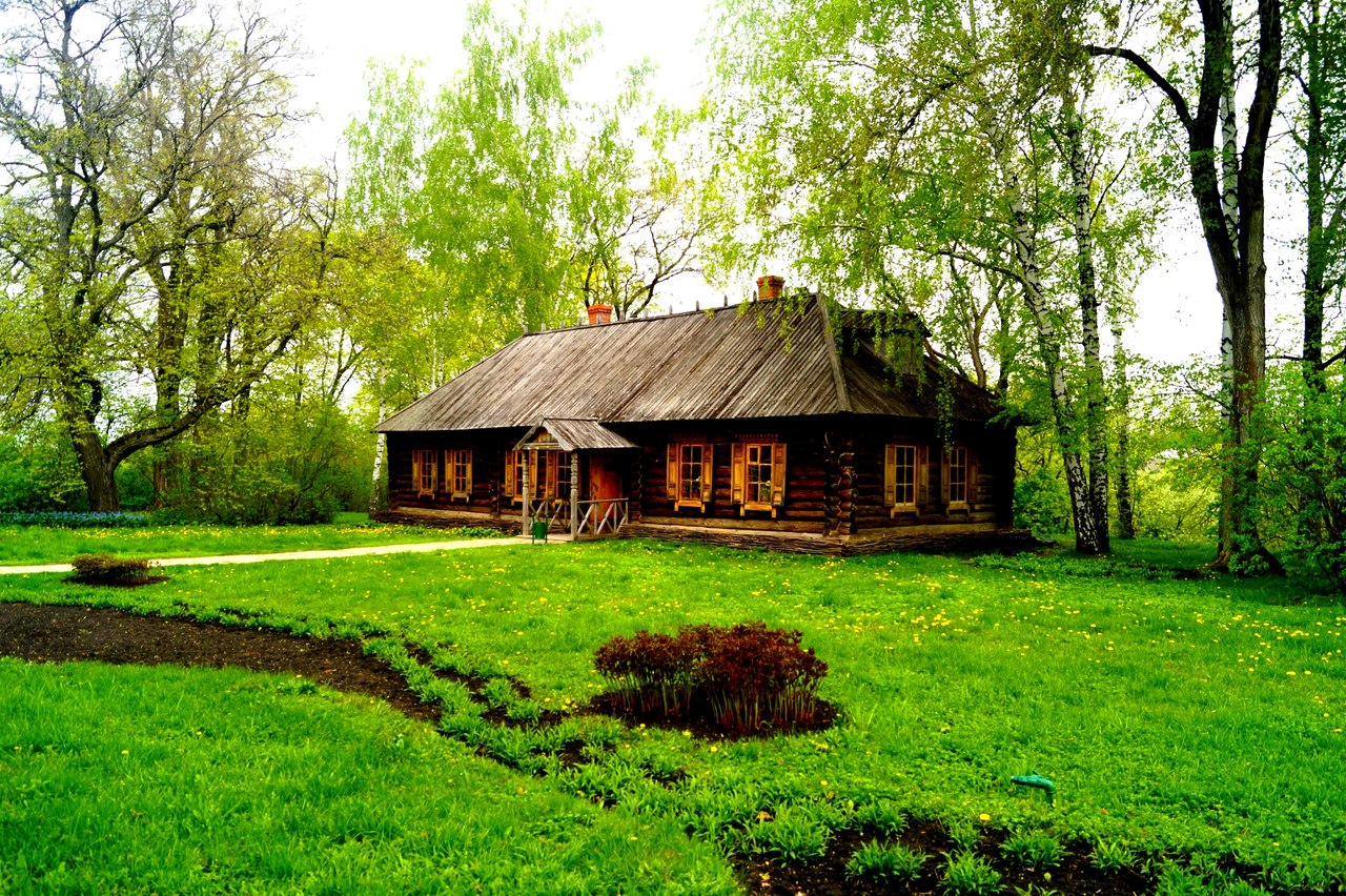 Музей-заповедник "Тарханы"