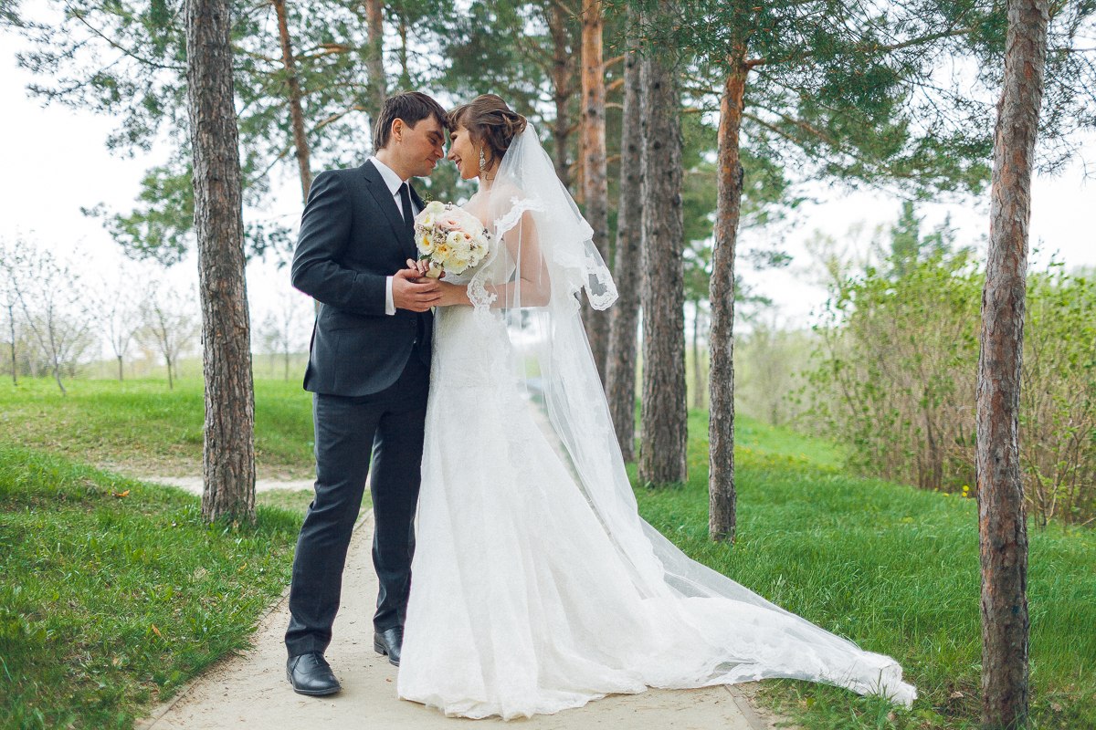Выездная церемония в “Тарханах”, Ольга и Сергей, май 2014 года