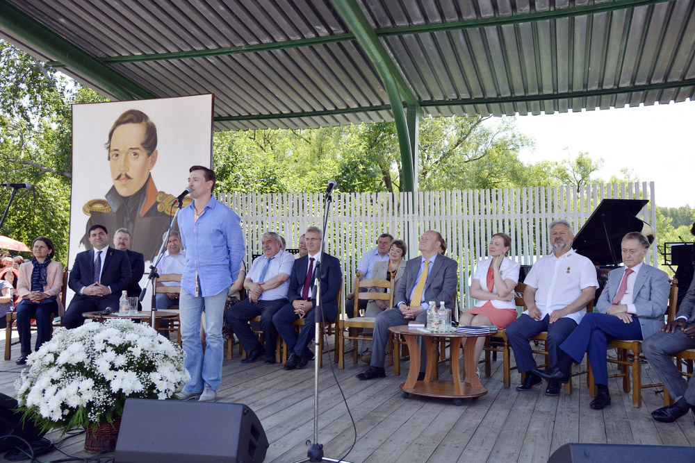 С.В. Безруков - российский актёр. Народный артист Российской Федерации. Член Патриаршего совета по культуре. 