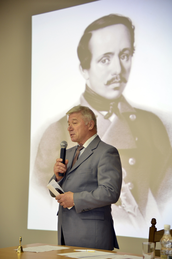 Старший научный сотрудник музея-заповедника "Тарханы" Пугачев О.С.