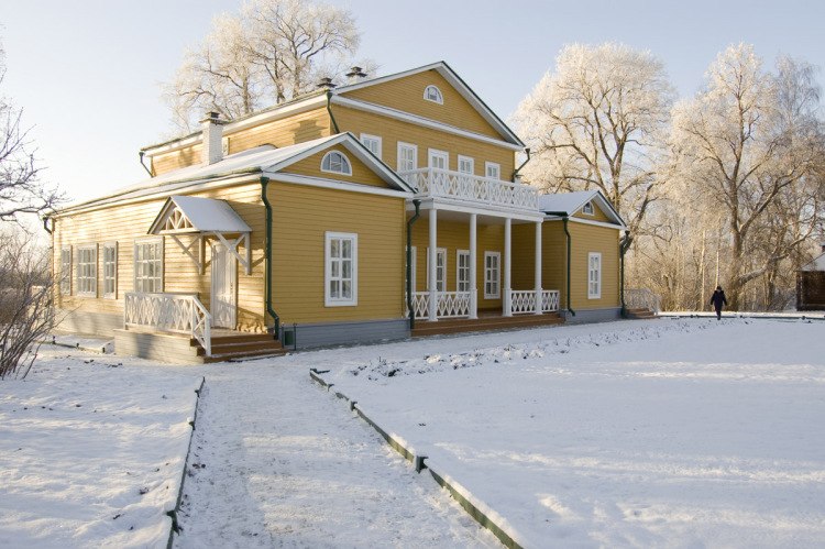 Фотограф Рашит А  http://gallery.ru/watch?a=eac-bN0u