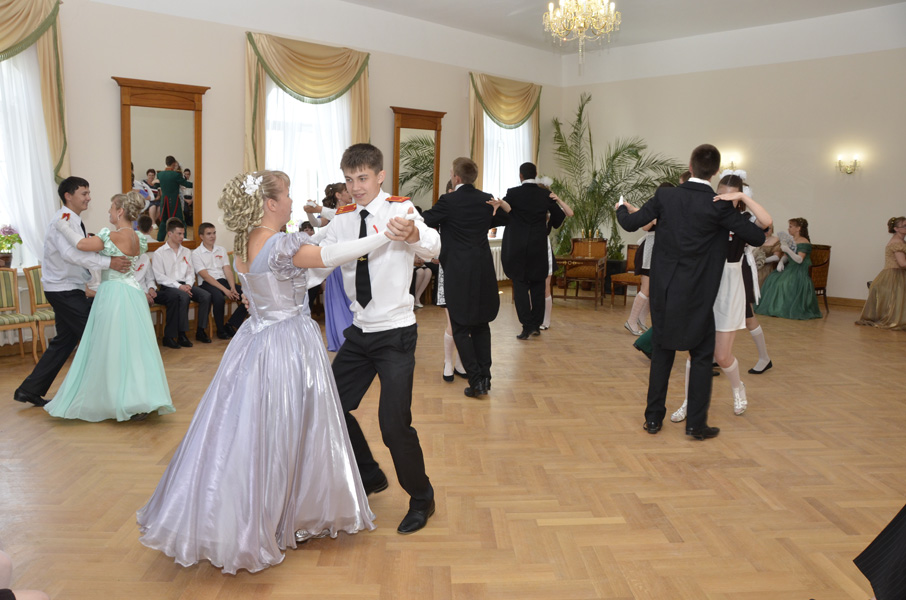 Бал 19 века.  23 мая 2013 г.