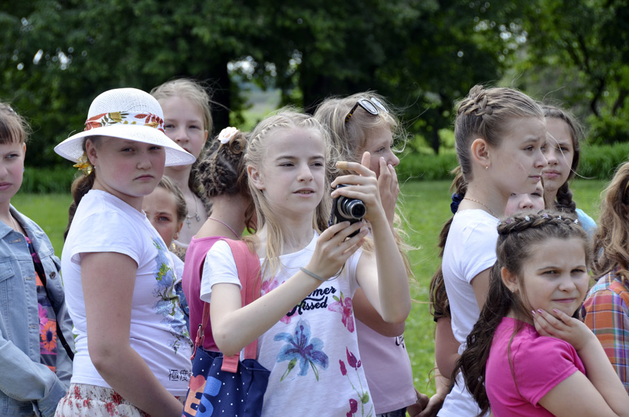 Праздничные мероприятия 1 июня 2013 г. в "Тарханах"
