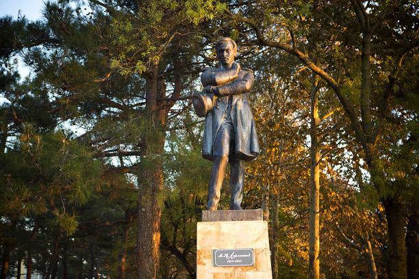 Памятник М.Ю. Лермонтову в Геленджике