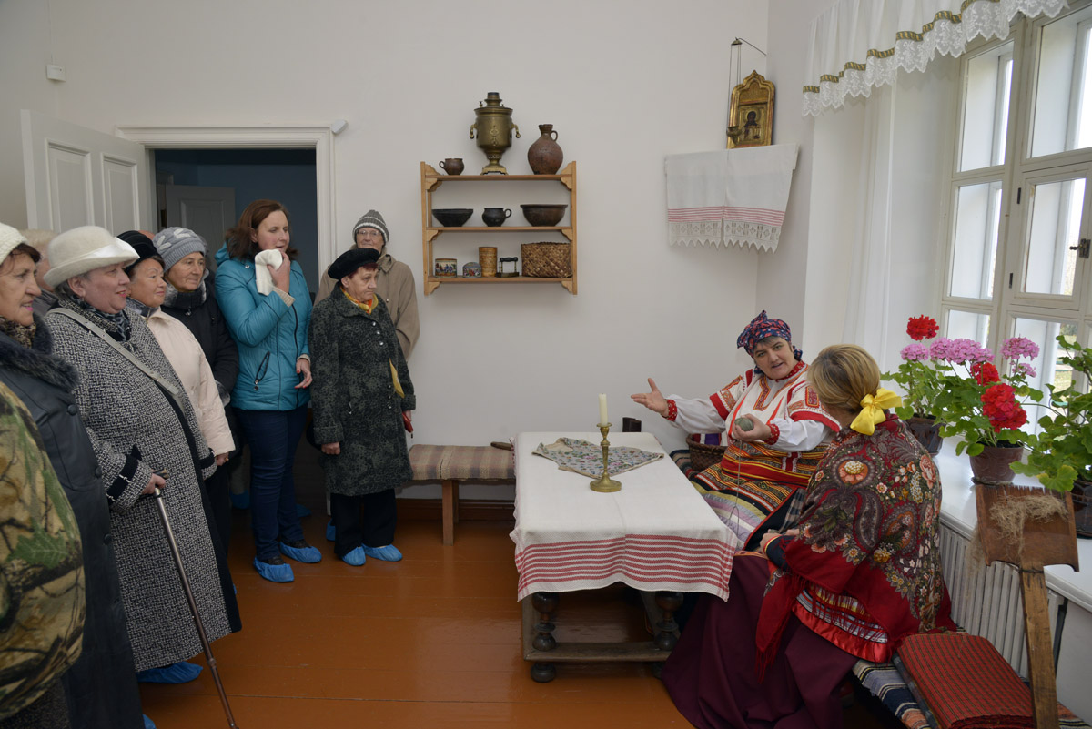 Праздничные мероприятия 15 октября 2015 г. Снимок В.И. Иващенко