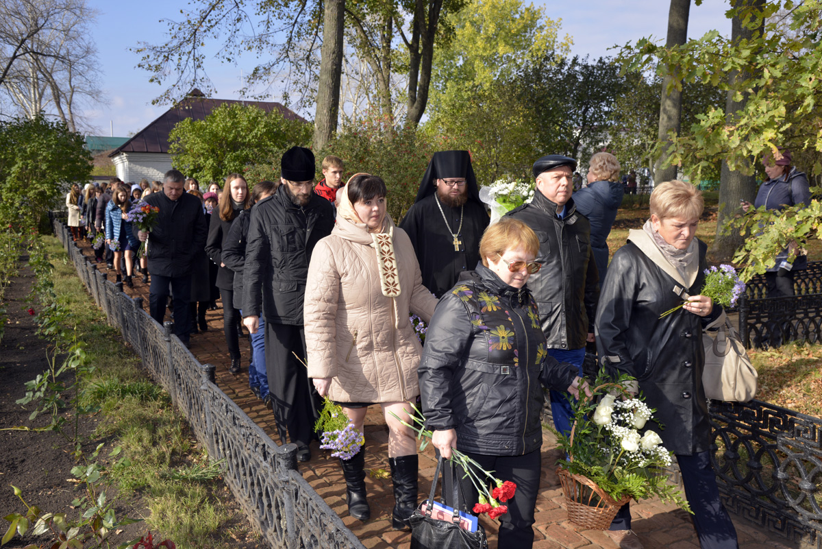 Праздничные мероприятия 15 октября 2015 г. Снимок В.И. Иващенко