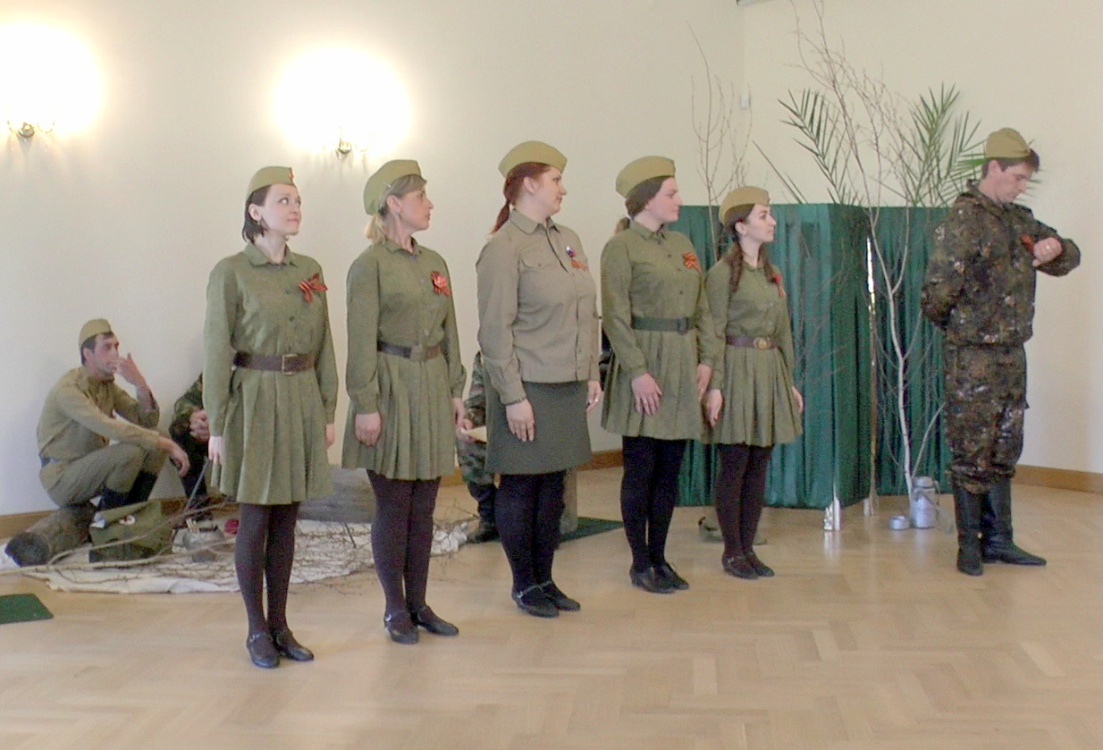 Торжественное мероприятие, посвященное 72-ой годовщине Великой победы. «Памяти павших будьте достойны...». Фото 6