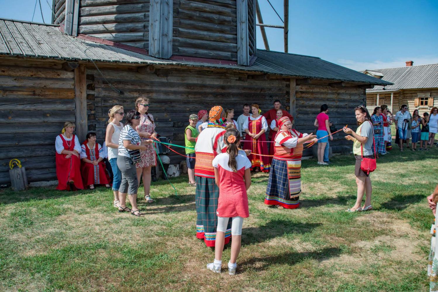 Яблочный Спас в «Тарханах» 19.08.2017 года. Фотограф В. Курносов