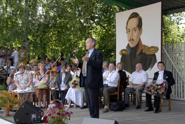 Посол Великобретании Тони Брентон.jpg