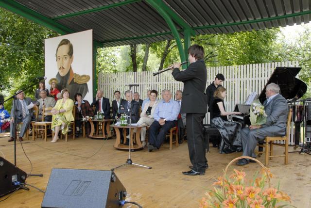 Стипендиаты премии им. В.Т. Спивакова.jpg