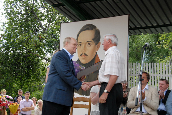 Вручение Премии им. М.Ю. Лермонтова Куленко Н.А.jpg