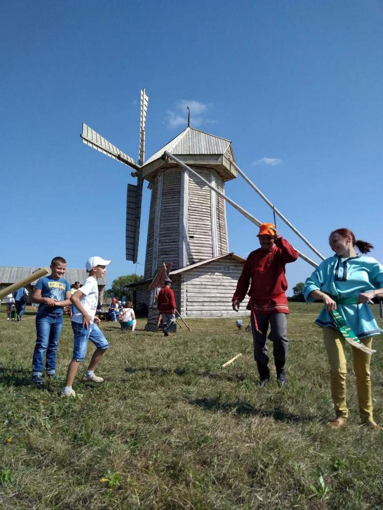 Ярмарка 19 августа 2018 г. в «Тарханах»