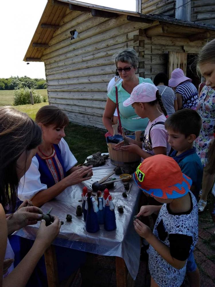 Ярмарка 19 августа 2018 г. в «Тарханах»