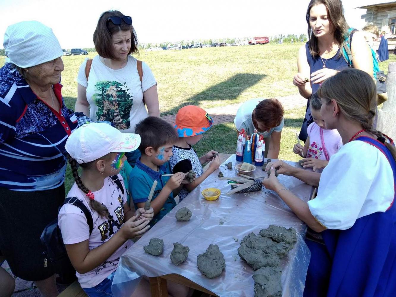 Ярмарка 19 августа 2018 г. в «Тарханах»