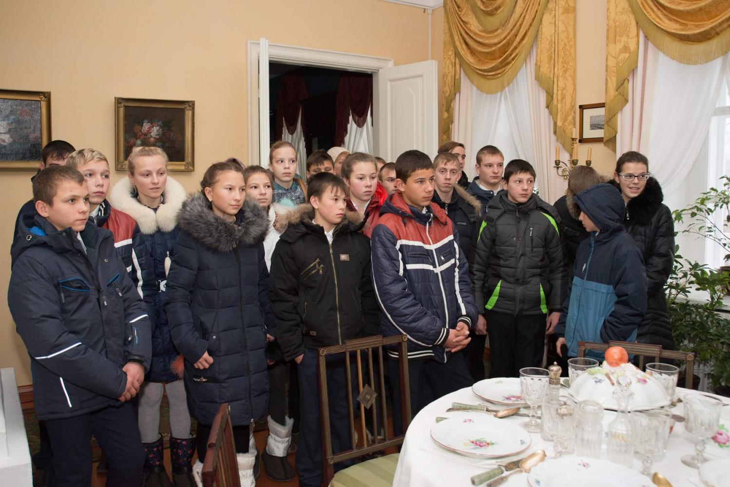 Театрализованная экскурсия по барскому дому с детьми в музее «Тарханы» в рамках акции «Музей для всех!»