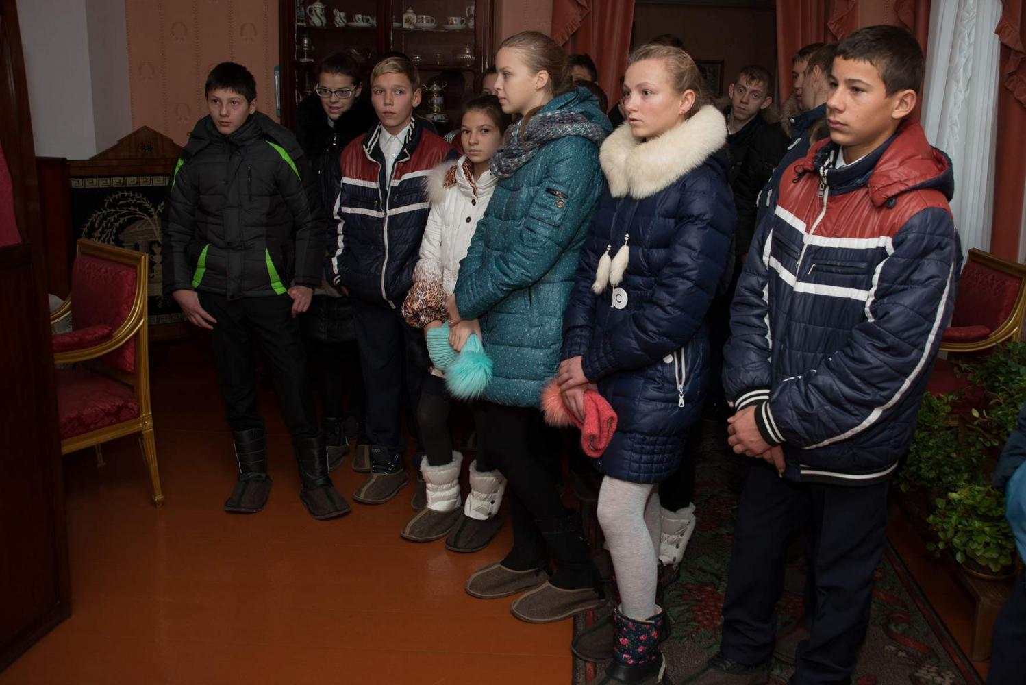 Театрализованная экскурсия по барскому дому с детьми в музее «Тарханы» в рамках акции «Музей для всех!»