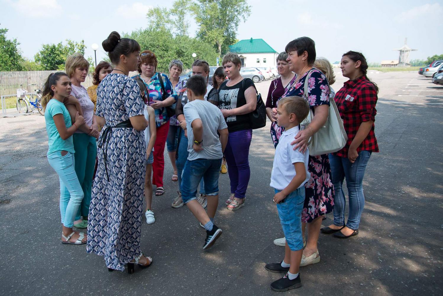 Посетители в день памяти 27 июля 2019 года. Фото: А. Семенов