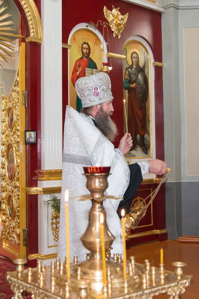 На панихиде в церкви Михаила Архистратига. Фото: А. Семенов