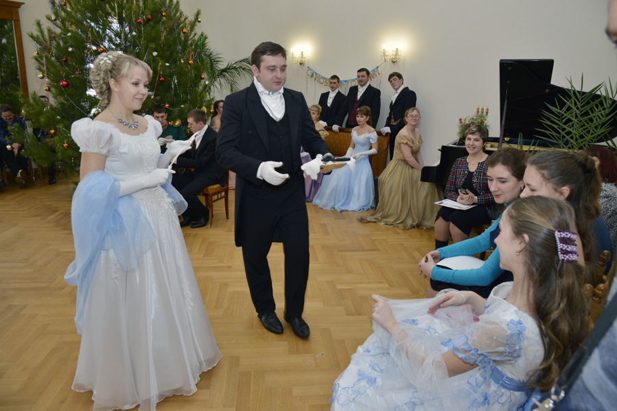 Рождественский бал. 7 января 2014 года