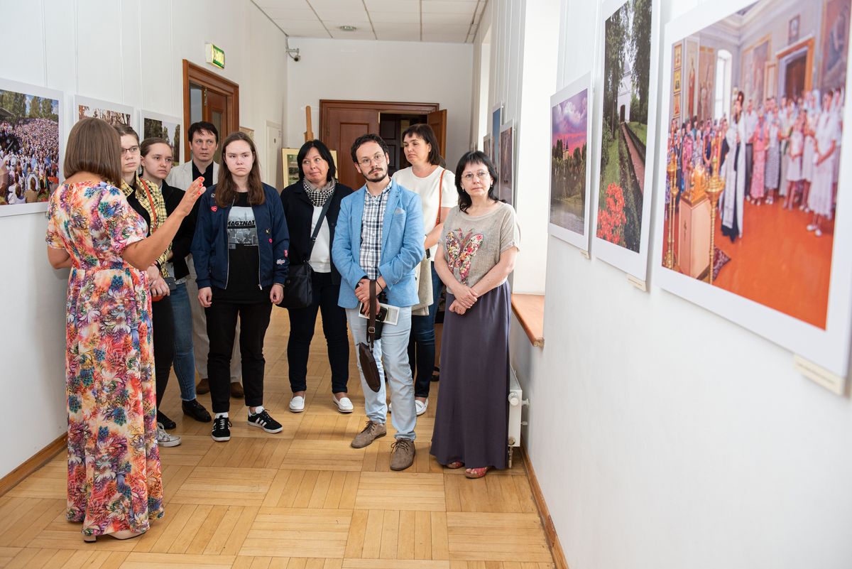 Выставка фоторабот «Тарханы в ХХI веке» в Московском доме национальностей. Фото с сайта: mdn.ru