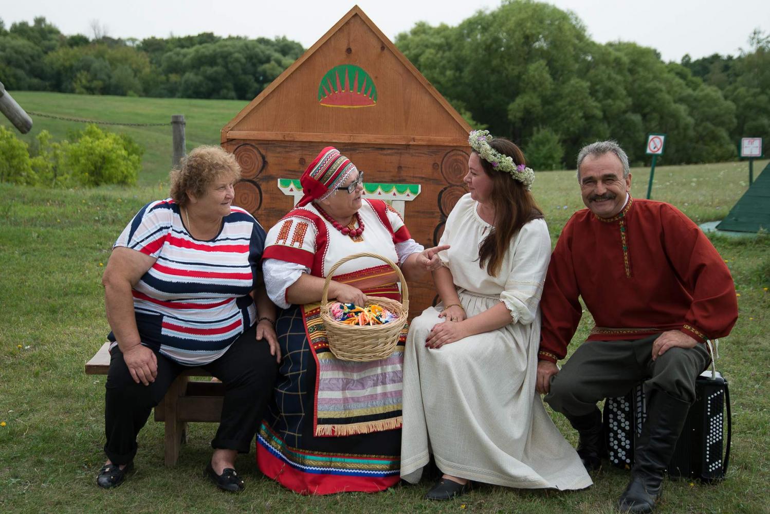 Красочная ярмарка по аналогам XIX века в «Тарханах» 17 августа 2019 года. Фото: А. Семенов