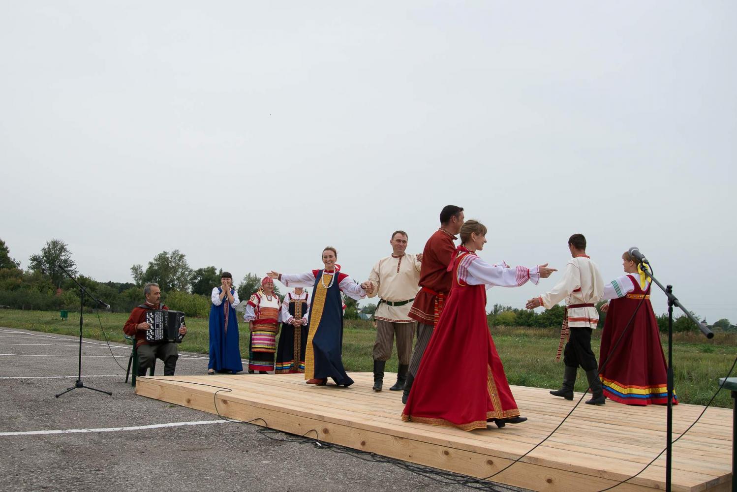 Красочная ярмарка по аналогам XIX века в «Тарханах» 17 августа 2019 года. Фото: А. Семенов
