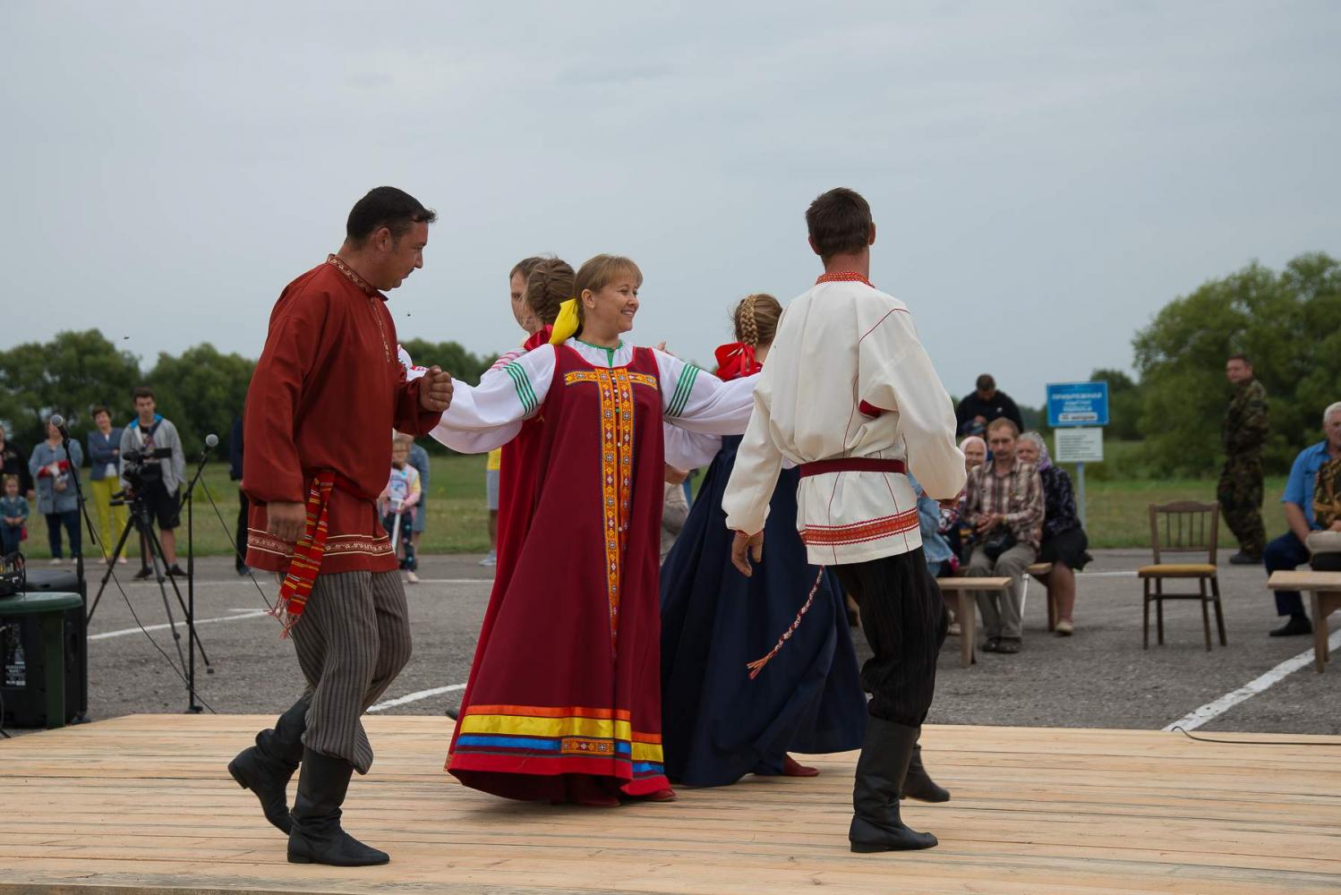 Красочная ярмарка по аналогам XIX века в «Тарханах» 17 августа 2019 года. Фото: А. Семенов