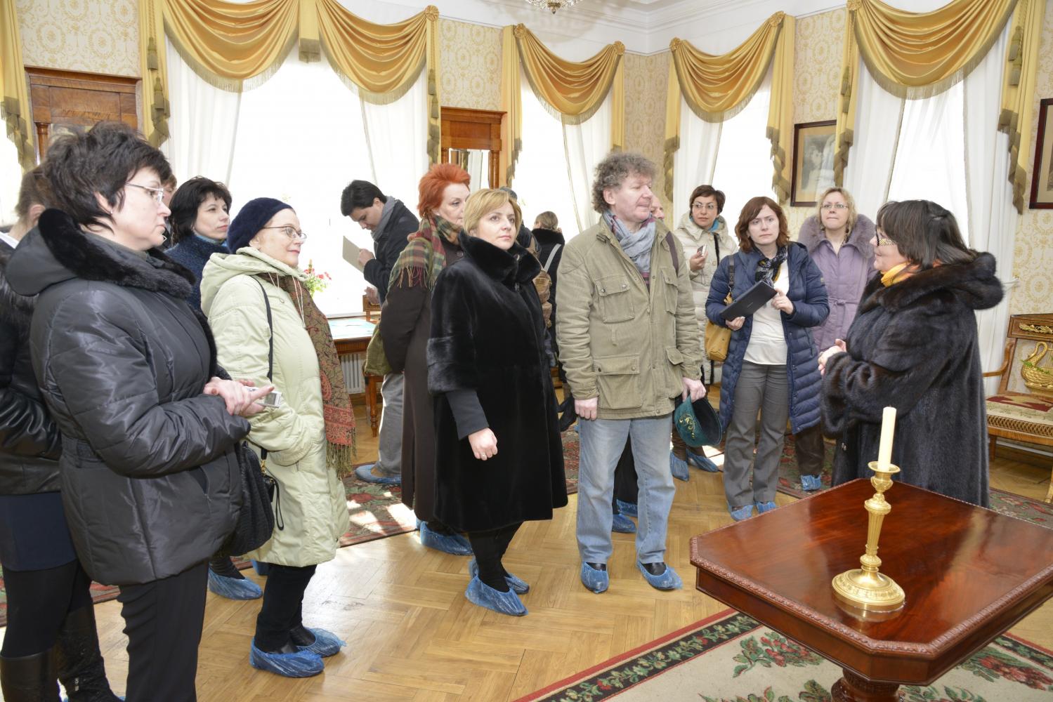 Экскурсионная программа в Барском доме
